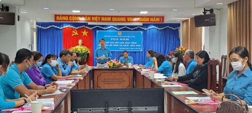Liên đoàn Lao động TP Long Xuyên tọa đàm nâng cao hiệu quả công tác nữ công quần chúng