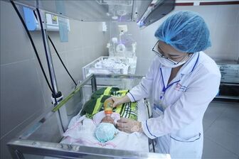 Thời tiết giao mùa, số bệnh nhi ở Lạng Sơn phải nhập viện tăng cao