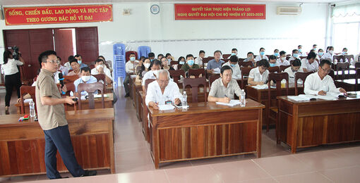 Bệnh viện Đa khoa Khu vực tỉnh An Giang đào tạo kiến thức tự chủ tài chính, mua sắm đấu thầu tại cơ sở y tế công lập