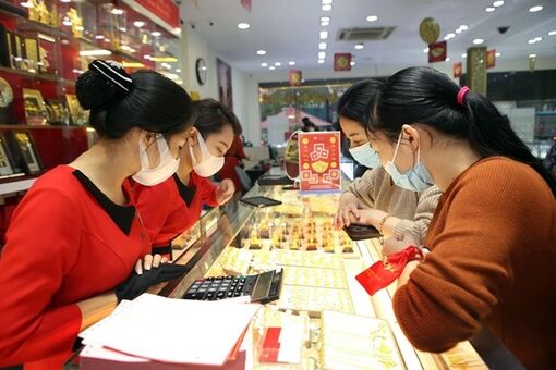 Vàng giảm giá
