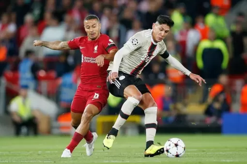 Ajax vs Liverpool: Chủ nhà bị dồn vào chân tường