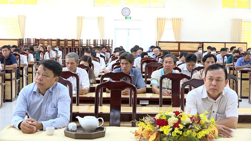 Tập huấn truyền thông về nông nghiệp, nông dân, nông thôn và xây dựng nông thôn mới ở An Phú