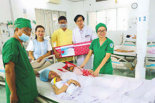 An Giang nâng cao năng lực chăm sóc sức khỏe nhân dân