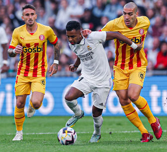 Hòa thất vọng, Real Madrid run rẩy trở lại ngôi đầu