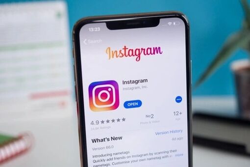 Hàng loạt tài khoản Instagram tại Việt Nam bất ngờ bị khóa không rõ lý do