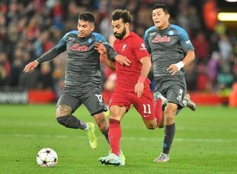 "Phục hận" thành công, Liverpool vẫn ngậm ngùi đứng sau Napoli