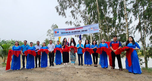 Thêm cây cầu Hy Vọng cho xã biên giới Vĩnh Gia