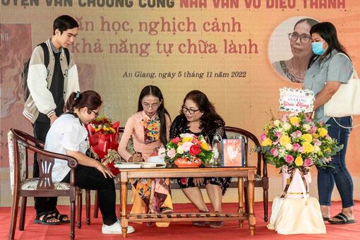 Trò chuyện văn chương cùng nhà văn Võ Diệu Thanh