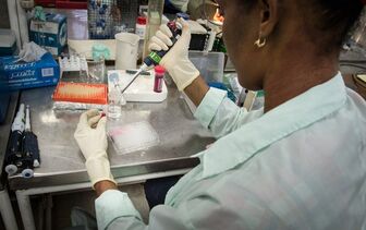 Cuba công bố 'ứng cử viên' vaccine điều trị ung thư