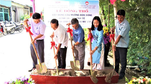Khởi công xây dựng cầu Mương Đòn Dong