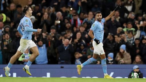 Man City loại Chelsea khỏi Cúp Liên đoàn Anh