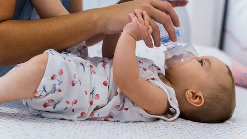 Pháp ứng phó khẩn cấp với dịch viêm tiểu phế quản ở trẻ em