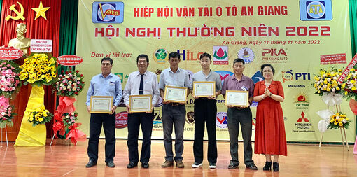 Phát huy vai trò của Hiệp hội Vận tải ôtô An Giang