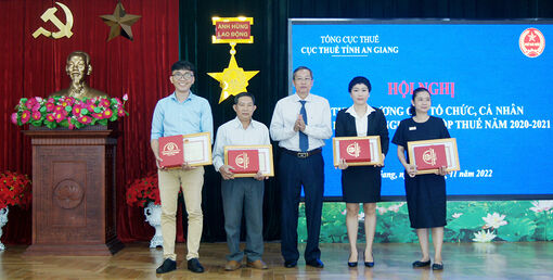 An Giang tuyên dương tổ chức, cá nhân thực hiện tốt nghĩa vụ thuế năm 2020-2021