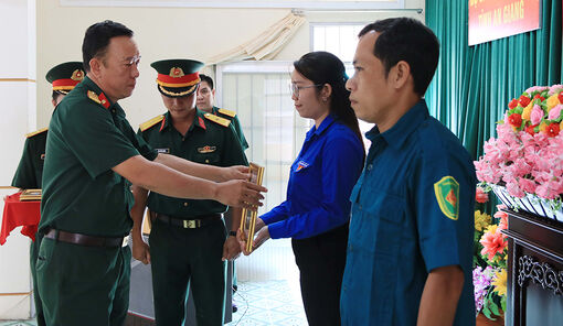 Hội thi “Tìm hiểu pháp luật nước Cộng hòa Xã hội Chủ nghĩa Việt Nam”