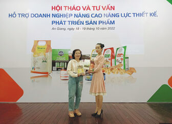 Phát triển sản phẩm OCOP từ “đặc sản quà tặng Việt Nam”