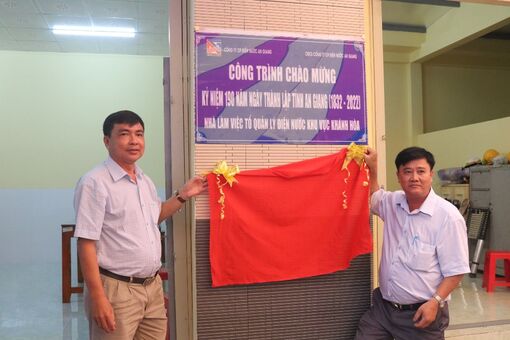 Công ty Cổ phần Điện nước An Giang bàn giao công trình xây dựng Tổ Quản lý điện nước khu vực Khánh Hòa