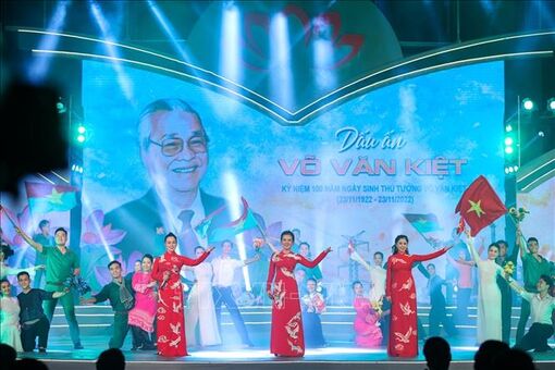 Thủ tướng Phạm Minh Chính dự Chương trình nghệ thuật 'Dấu ấn Võ Văn Kiệt'