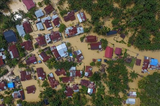 Lũ lụt nghiêm trọng tại Indonesia
