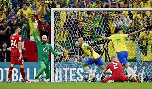 Richarlison ghi siêu phẩm, Brazil hạ Serbia trận ra quân