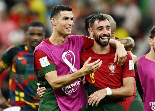 Bruno Fernandes lập cú đúp, Bồ Đào Nha thổi bay Uruguay