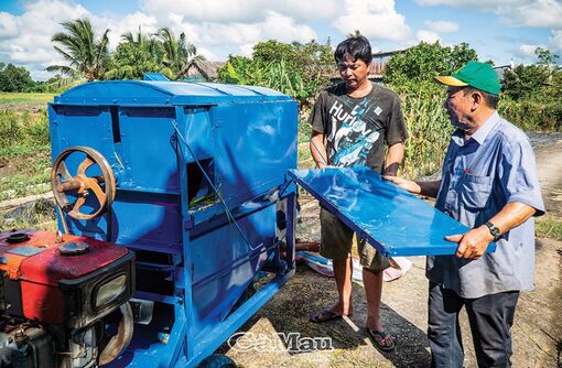 Máy tuốt lúa mini tiện lợi - đa năng