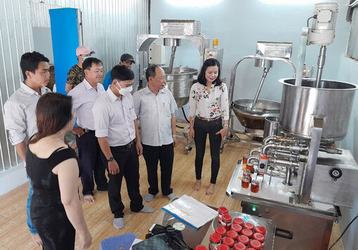 Thực hiện chính sách khuyến công, hỗ trợ cơ sở công nghiệp nông thôn phát triển sản phẩm, mở rộng thị trường