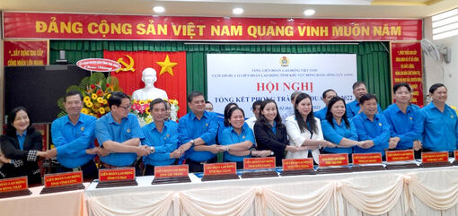 Tự hào đơn vị dẫn đầu thi đua