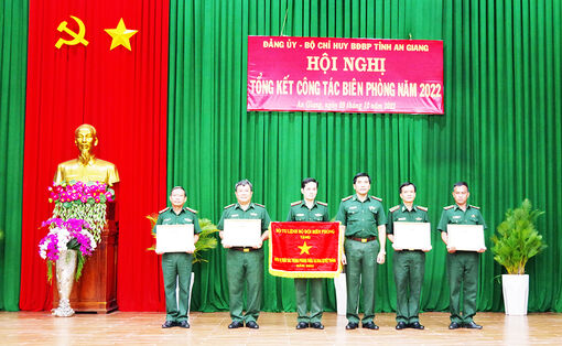 Tiếp tục bảo vệ vững chắc chủ quyền lãnh thổ biên giới