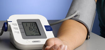 8 việc cần làm để kiểm soát tình trạng huyết áp cao