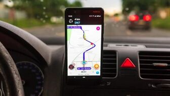 Google định hợp nhất Waze và Google Maps