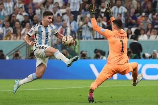 Messi phá kỷ lục, Argentina vào chung kết World Cup 2022