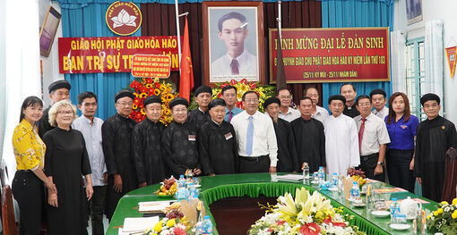 Đoàn đại đoàn kết dân tộc, tôn giáo chúc mừng 103 năm ngày Đản sinh Đức Huỳnh Giáo chủ Phật giáo Hòa Hảo