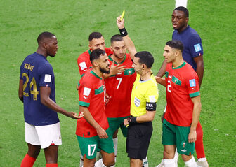 Maroc kiện trọng tài bắt chính ở trận thua Pháp