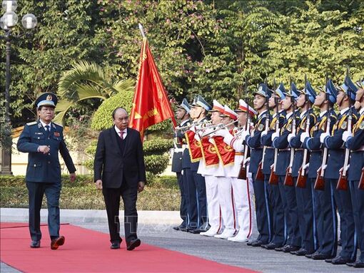 Chủ tịch nước dự gặp mặt kỷ niệm 50 năm Chiến thắng 'Hà Nội - Điện Biên Phủ trên không'