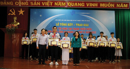 Tạo động lực sáng tạo cho thanh, thiếu niên, nhi đồng