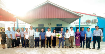 UBMTTQVN tỉnh An Giang thăm, tặng quà Hội Khmer – Việt Nam tỉnh Kandal