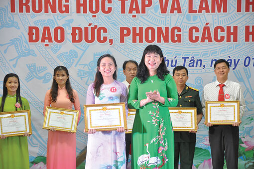 Lan tỏa việc học tập và làm theo Bác