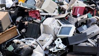 Tây Ban Nha: Phá vụ buôn lậu 5.000 tấn rác thải điện tử sang Châu Phi