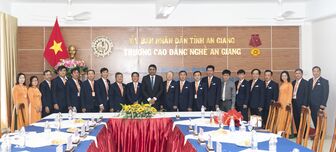 Tổng Lãnh sự Ấn Độ tại TP. Hồ Chí Minh thăm, làm việc tại Trường Cao đẳng Nghề An Giang