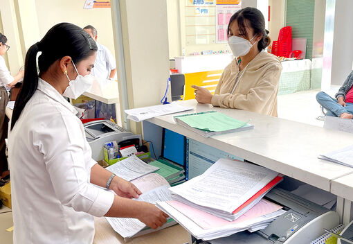Mô hình chuyển bộ phận “một cửa” sang Bưu điện huyện