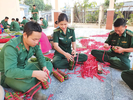 Tết biên cương