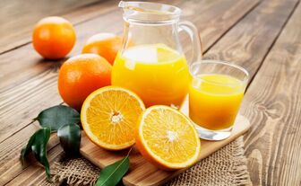 Nước cam giàu dinh dưỡng nhưng ai không nên uống?