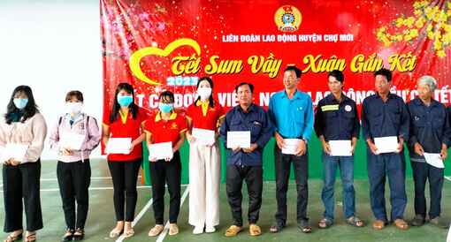 Liên đoàn Lao động huyện Chợ Mới tổ chức “Tết sum vầy” cho đoàn viên, người lao động