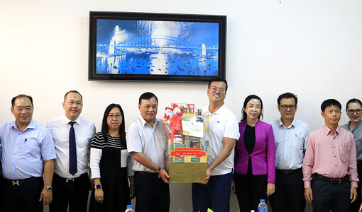 Thăm, chúc Tết Công ty Cổ phần Xuất nhập khẩu nông sản thực phẩm An Giang