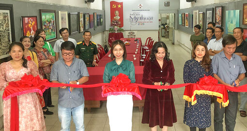 Khai mạc triển lãm mỹ thuật  “Mừng Đảng - Mừng Xuân Quý Mão năm 2023”