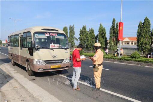 Bốn ngày nghỉ Tết, xảy ra 82 vụ tai nạn giao thông, làm chết 48 người