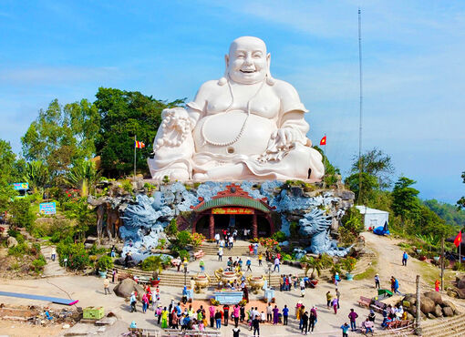 Khách du lịch đến An Giang tăng trong dịp Xuân Quý Mão