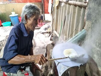 Làng bánh tráng nức tiếng 500 năm ở Đà Nẵng