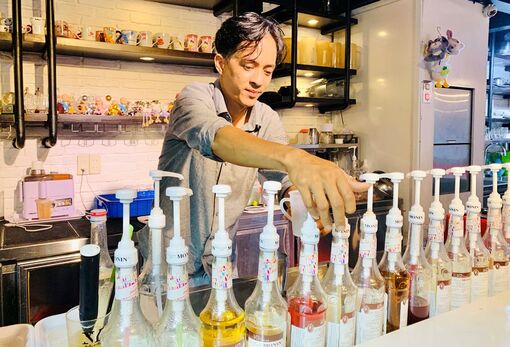 Khởi nghiệp từ ngành F&B: Dễ mà không dễ